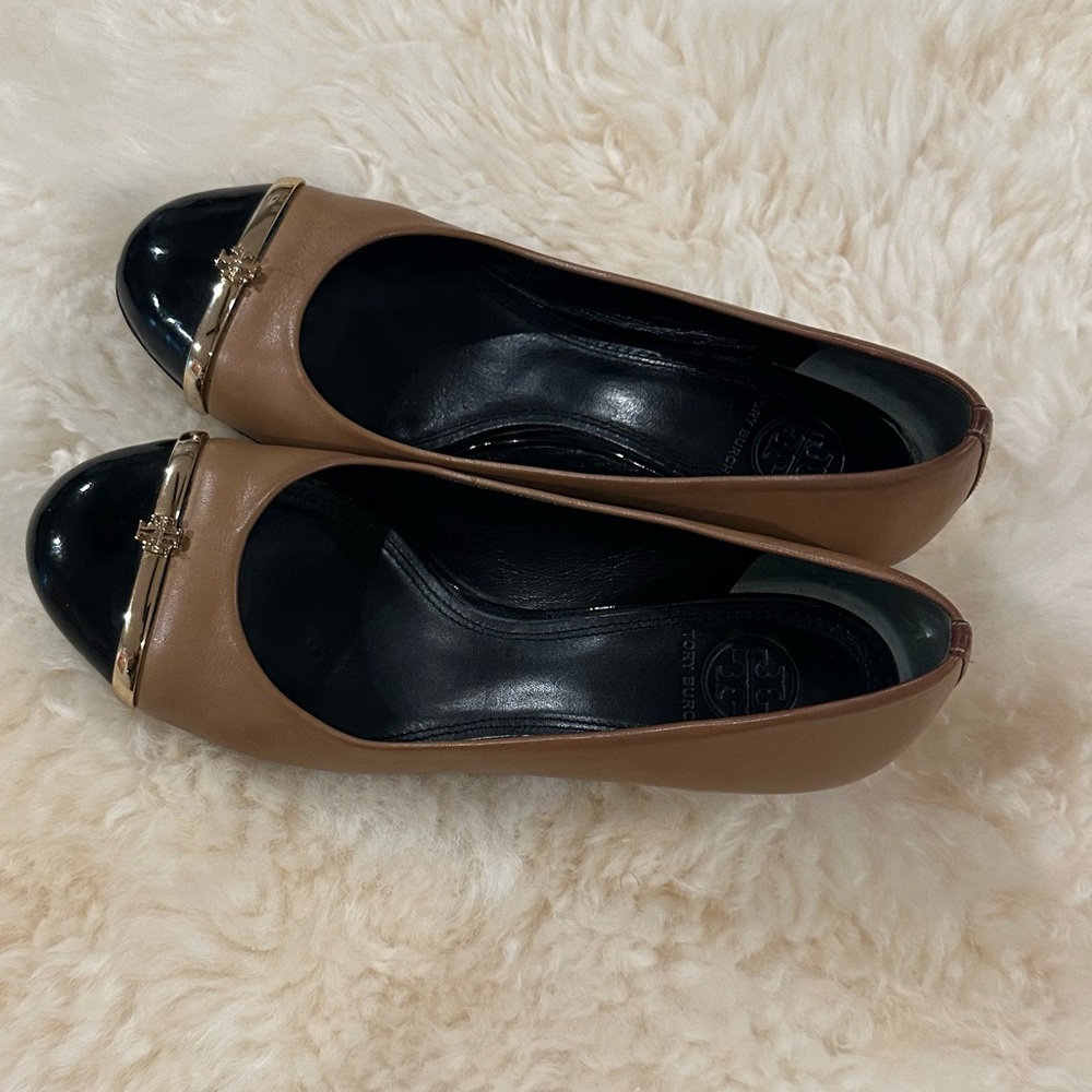 Tory Burch Brown and Black Wedges